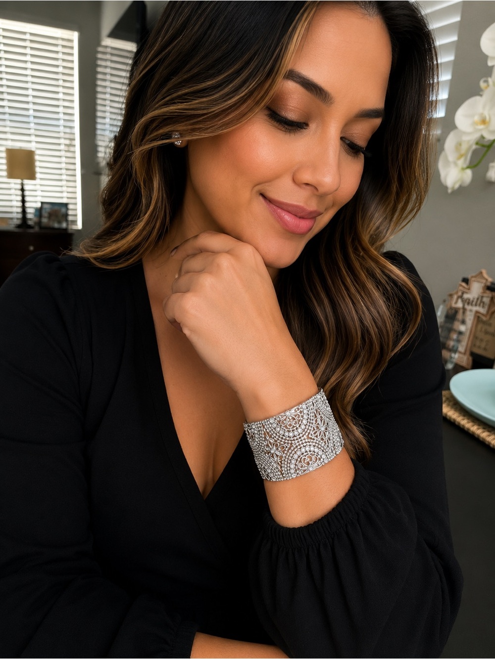paparazzi Silver Filigree Crystal Stretch Bracelet